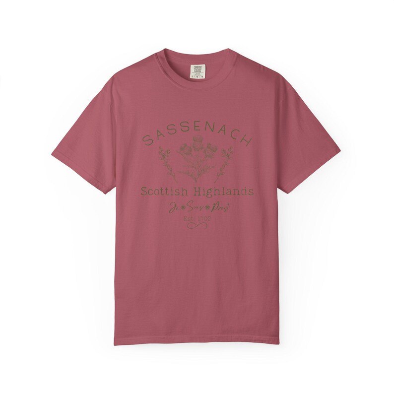 Sassenach Scottish Highlands T-Shirt - Comfort Colors Romance Tee immagine 16