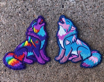 Love is Love Trans Pride Rainbow Pride Écussons brodés loups LGBTQ Wuffies