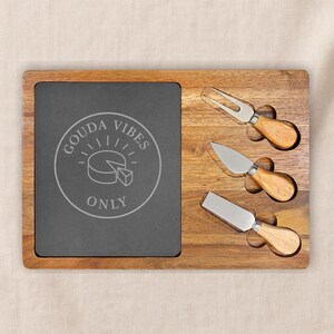 Gouda Vibes Only Charcuterie Board – Engraved Cheese Pun Gift, Slate & Acacia Cheese Board