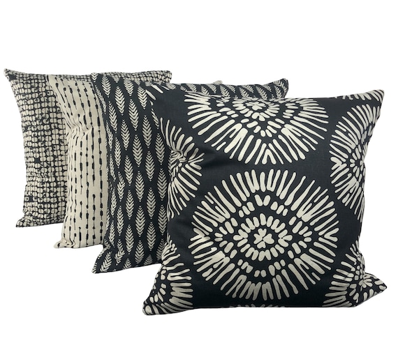 Black Cream Pillow Covers Decorative Throw Pillows Cushion Black Cream Toss Pillows Designer Couch Bedroom Pillows Mix Match Various Sizes Etsy UK