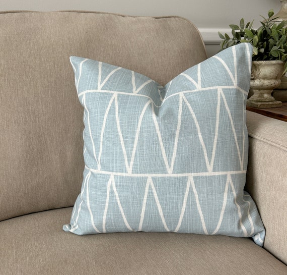 Light Blue White Pillow Covers Decora...