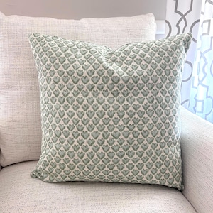Green Pillow Covers Sage Natural Throw Pillow Block Print Style Linen Blend Textured Spa Blue Euro Sham Couch Bed Pillow Case Various Sizes