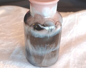 Small single flower vase - Black, Tan & White mix - Cross decoration