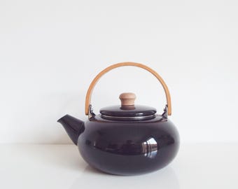 Vintage Black Metal Kettle: Scandinavian Nordic Teapot with Wood Handle