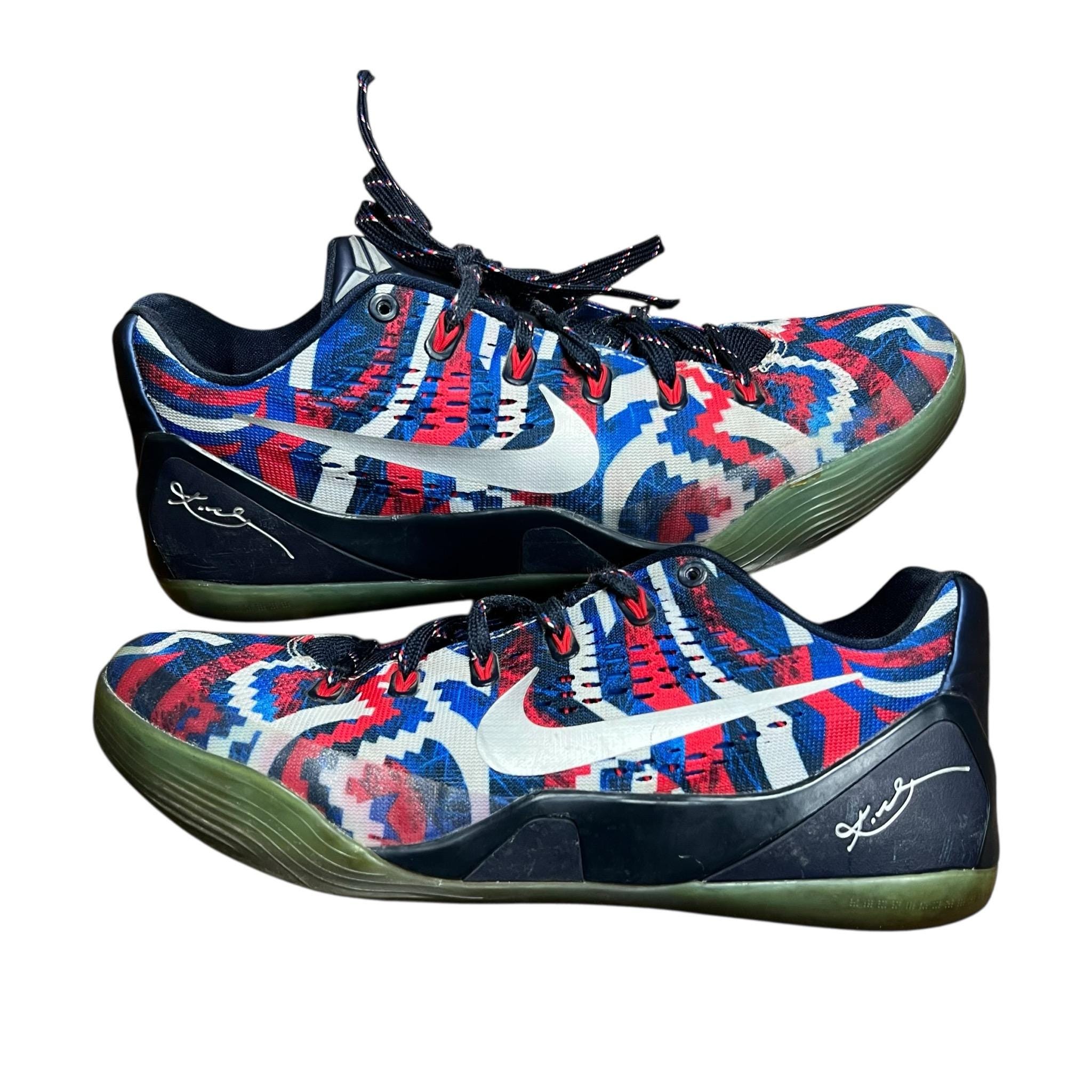 KOBE Nike Red and Blue Athletic Sneakers Amazon.com: Nike Mens Kobe XI Elite Low, WHITE/UNIVERSITY  main image 2
