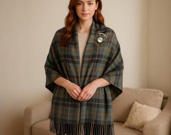Dam-tartanullsjal med brosch, pläd i höglandsstil, kappa i outlander-stil, finns i över 50 tartaner