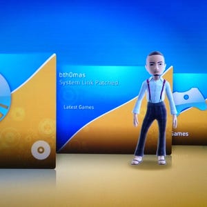 Könnte beinhalten: Ein blauer und gelber Bildschirm mit dem Text "Network Library" und "Open Tray". Ein Cartoon-Avatar einer Person, die ein blaues Hemd, eine schwarze Hose und Hosenträger trägt, steht vor dem Bildschirm. Der Bildschirm zeigt auch ein blaues Disc-Symbol und den Text "bthomas System Link Patched" und "Latest Games".