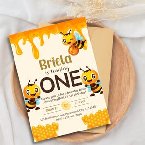 Leuke bij 1e verjaardagsuitnodiging, aanpasbare meisjesfeestje uitnodiging, gele hommel verjaardagskaart, aangepaste naam, leeftijd, bewerkbare sjablonen, A109