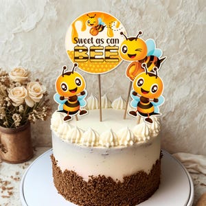 Bee Birthday Cake Topper, Kids Smash Cake Topper, Bee Party Centerpiece, Bumble Bee Cake Decor, Birthday Girl & Boy Party Supplies, A109