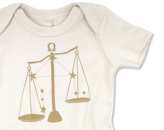 Babyromper Weegschaal | Goudkleurig astrologisch ontwerp, biologisch katoen