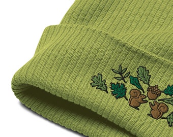 Squirrel Beanie, Organic Cotton Beanie, Squirrel Embroidery, Green Leaf Hat, Acorn Beanie, Acorn Embroidery, Squirrel Hat, Cute Beanie Women