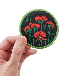 Red Poppies Patch, Embroidered Patches, Poppy Flower Embroidery, Iron On Patch, Embroidered Flowers, Poppy Illustration, Circle Patch