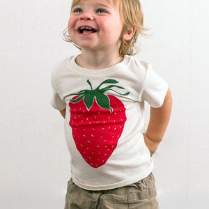 Strawberry Shirt Toddler, Strawberries Shirt, Eco Friendly Kids, Organic Kids, Farmers Market Tee, Screen Printed Tee, Cute Fruit Shirt