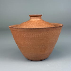 Ancient-Style Handmade Gaiwan – 170ml Terracotta Clay | Wabi-Sabi Gongfu Teaware