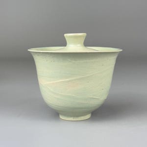 Handcrafted Gaiwan – 120ml | Textured Exterior & Glazed Interior | Wabi-Sabi Inspired Teaware