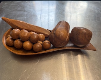 Wooden Fruit Set with oval Leaf Tray – Mid-Century Modern Carved Wood Centerpiece, 1960s