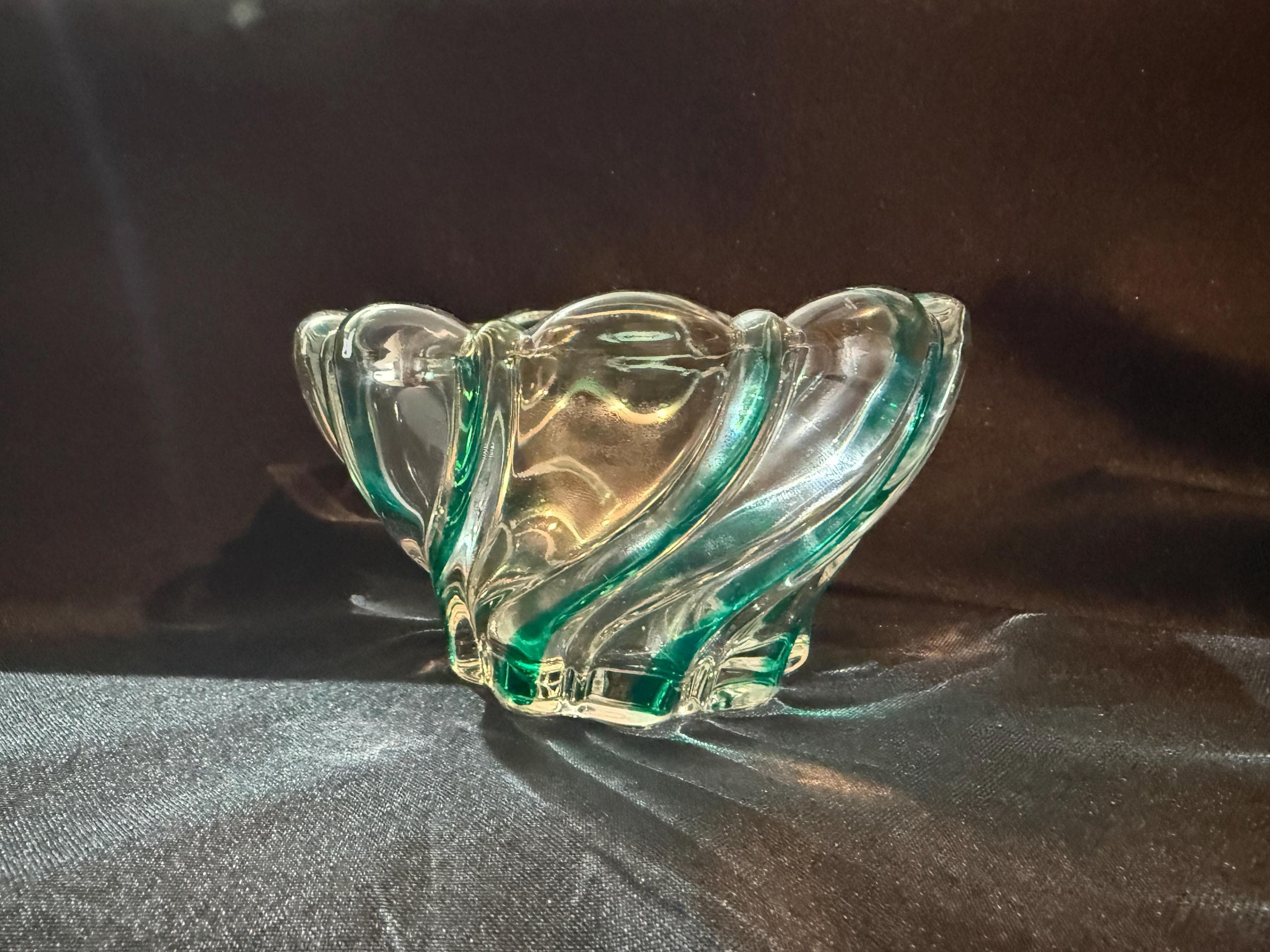 Vintage Green Crystal Bowl - Etsy