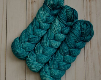 SW DK: O'Tealy Hand-dyed Indie Yarn, Braided Skein, Pretty Gift