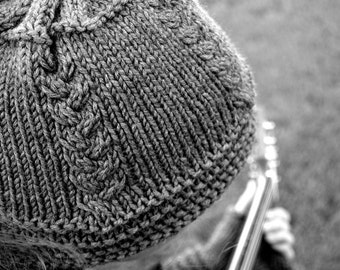 Scarlett's Hat Knitting Pattern, Bulky Knit, Easy Cabled Cloche, Digital Download