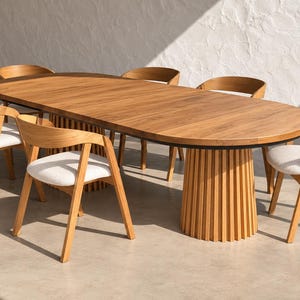 Mesa de comedor extensible de roble macizo, mesa redonda con pedestal, tamaño personalizado, mesa de madera moderna estilo Japandi.