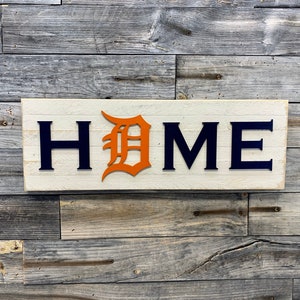 Old English D Detroit Tigers HOME plaque, sign image 3