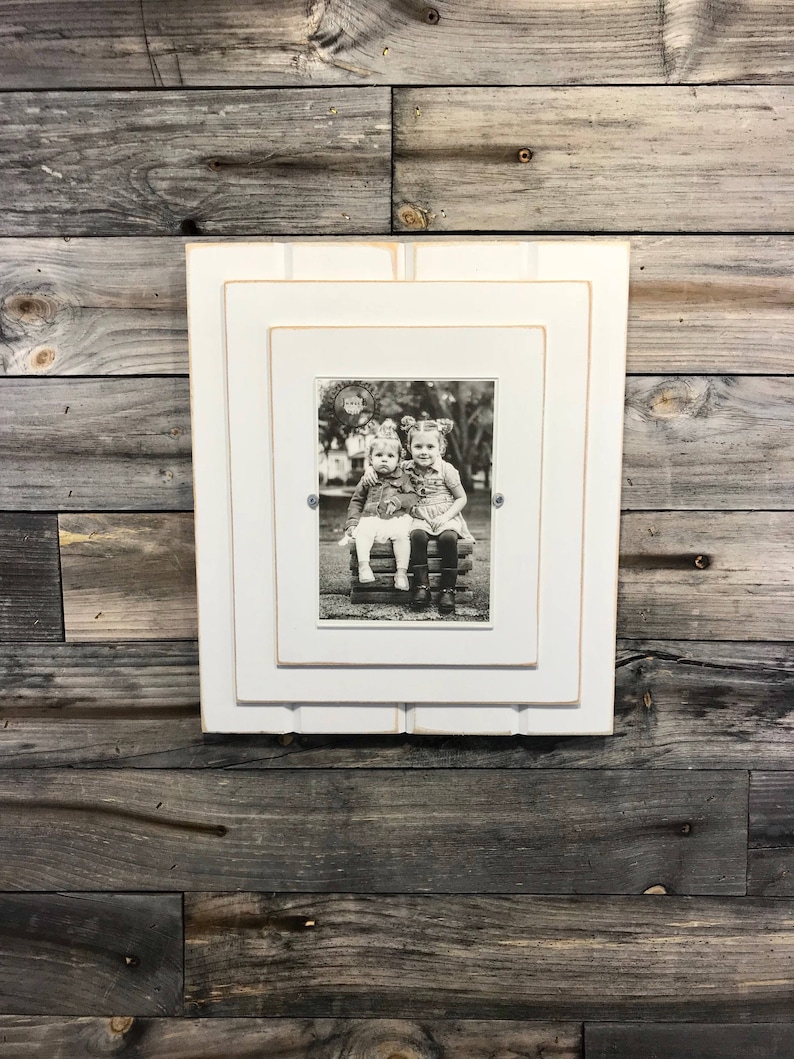 Distressed wood picture frame 5x7