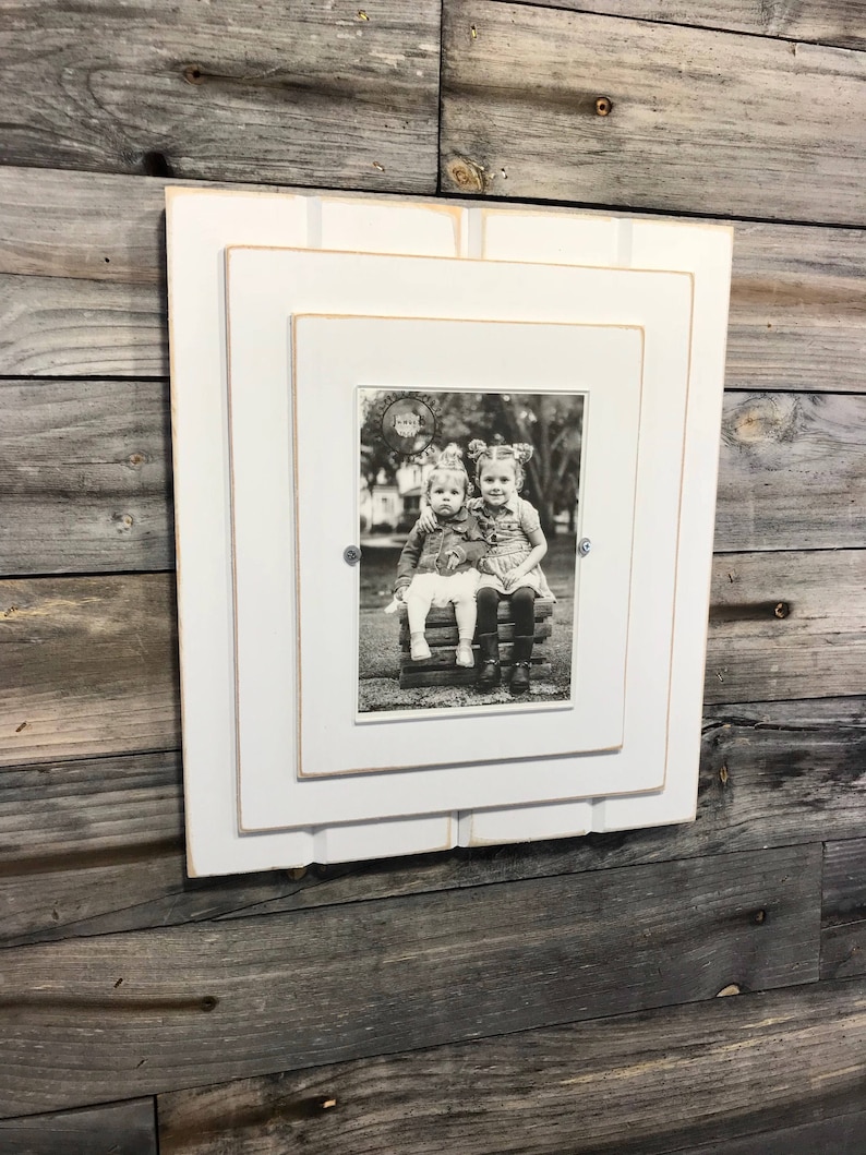 Distressed wood picture frame 5x7