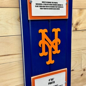 New York Mets picture frame holds 4&quot;x6&quot; photo, decor