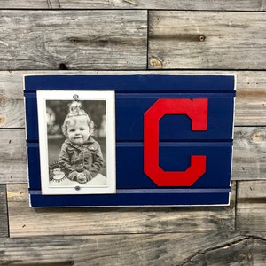 Cleveland Indians picture frame holds 4&quot;x6&quot; photo, decor