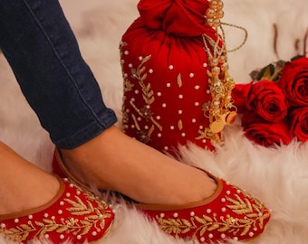 Punjabi Jutti Potli Set | Bridal Khussa Shoes | Ethnic Wedding Handbag | Festive Gift Combo