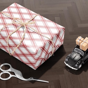 Red Plaid Christmas Wrapping Paper Roll Tartan Holiday Gift Wrap Sheets Rustic Luxury Wrapping Paper Classic Festive Xmas Packaging