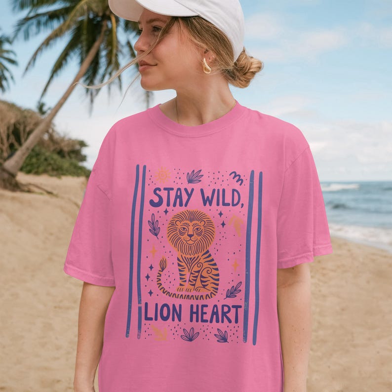 Stay Wild Lion Heart T-Shirt, Graphic Tee for Nature Lovers, Cute Lion Design, Inspirational Shirt, Beach Wear Top Casual Outfit