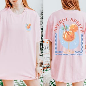 Aperol Spritz Shirt Komfort Farben Sommer Party T-Shirt Italienisches Cocktail Tshirt Signature Drink Geschenk Retro Bachelorette Shirt für Sie