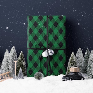 Luxury Green Plaid Wrapping Paper Roll Black Tartan Christmas Gift Wrap Sheets Festive Holiday Packaging Retro Pretty Xmas Wrapping Paper