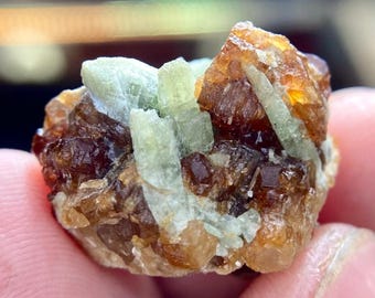 39ct | Unique Honey Garnet Crystal Cluster Collector Specimen | Skardu Pakistan.