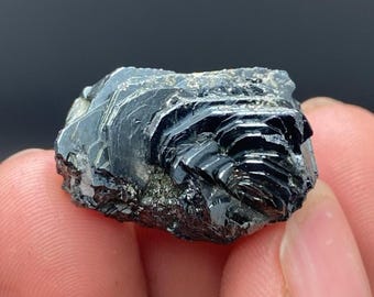 70ct | Natural Rare Hematite Flower Metallic Bunch Specimen | Skardu Pakistan. Collector Grade, Gift