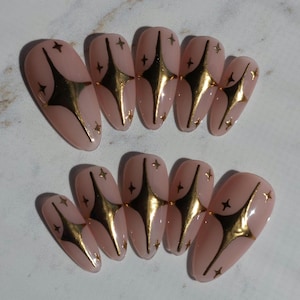 Kpop Demon Hunters &#39;Golden&#39; Huntrix press on nails