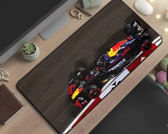 Tappetino da scrivania e tappetino per mouse Las Vegas GP F1 Red Bull Racing RB19 Overhead View Playing Card Curbs Regalo di Natale per gli appassionati di F1 D0042
