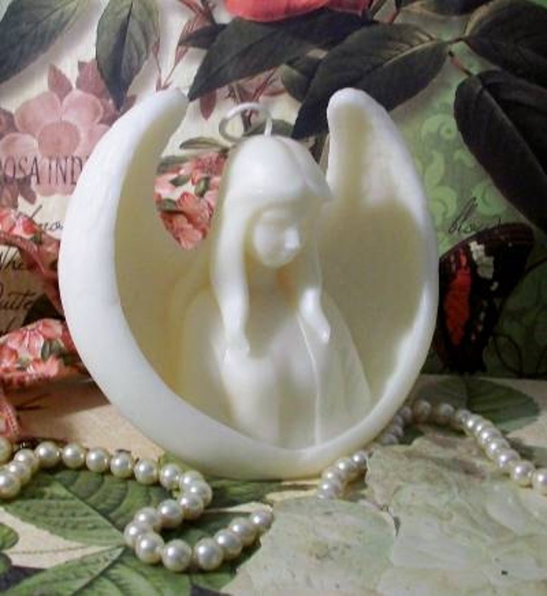 Beeswax Angel Candle