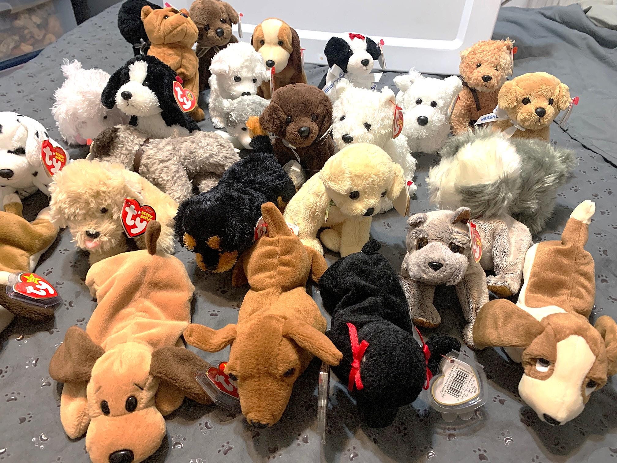Ty Beanie Babies 犬 16体ぬいぐるみ まとめ売り Ty Dog Beanie Babies, Pre 2007 Beanies Cargo, Avalanche, Farley