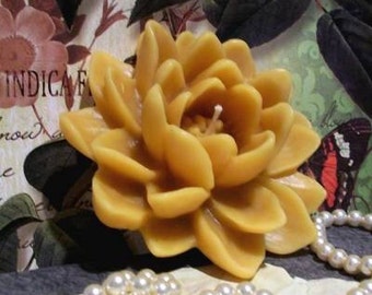 Free USA Shipping Beeswax Lotus Flower Candle Water Lily