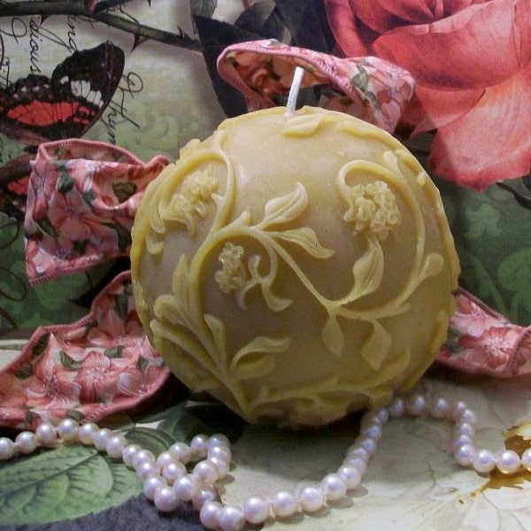 Free USA Shipping Beeswax Vine Ball Candle LARGE