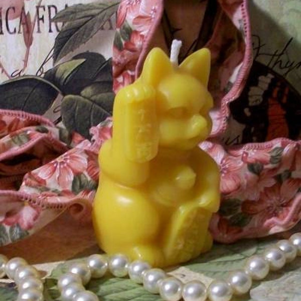 Free USA Shipping Beeswax Lucky Cat SMALL Candle Feng Shui Lucky Cat Candle