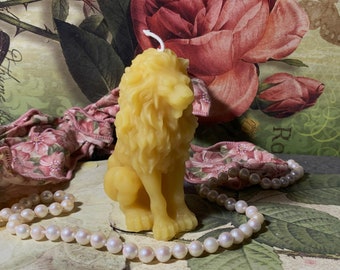 Free USA Shipping Beeswax Mini Lion Candle 3 1/4" Tall