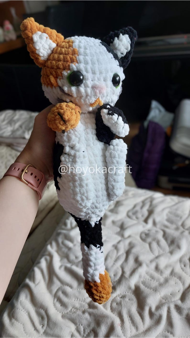 Calico cat crochet plush