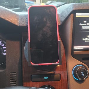 Custom Adjustable Phone Mount for Ford SuperDuty (2011-2016), Vent-Mounted Phone Charger Holder, Truck Accessory