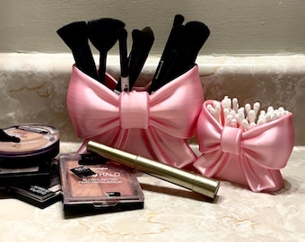 Pink Bow Makeup Brush Holder, Girly Vanity Organizer for Beauty Lovers