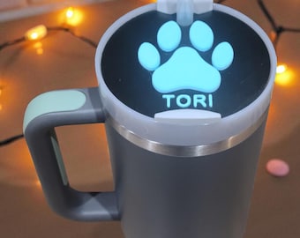 Tapa de vaso Stanley personalizada: placa con huella de pata personalizada