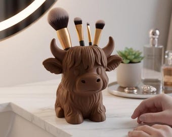 Highland Cow Makeup Brush Holder,  Desk Organizer, Cute Boho Farmhouse Decor, Q-tip Vanity Storage, Cow Lover Gift for Her, Teacher Present
