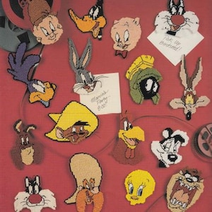 Vintage PDF plastic canvas pattern - character magnets